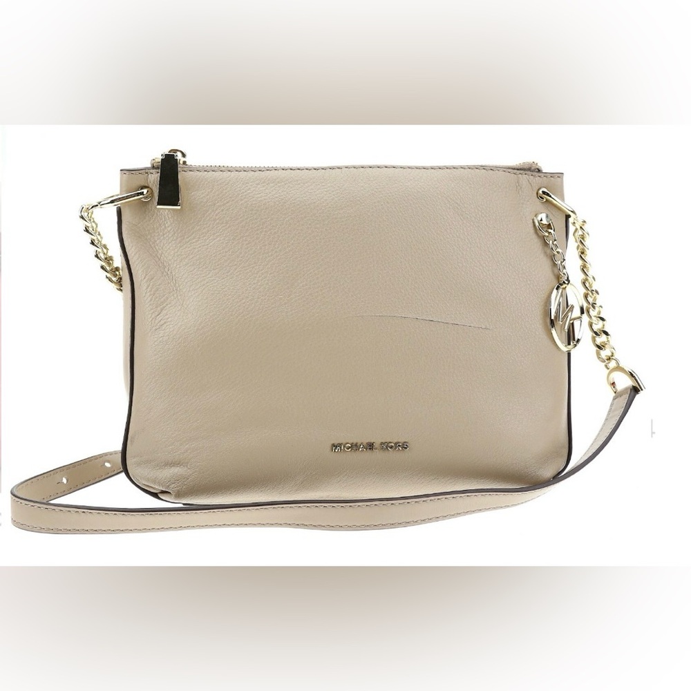 Michael Kors Lillie Messenger Bag in Truffle with tags